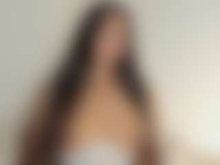 emmaa98's Live Sex Cam Show