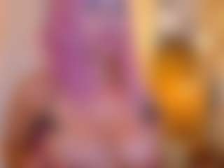 Natashahartaman MILF webcam performer live streaming