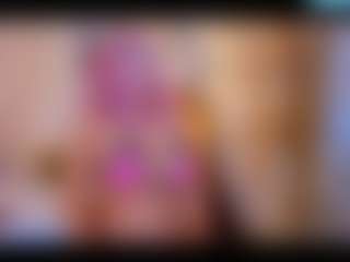 Live cam show with Natashahartaman - Gamer MILF on Camsoda