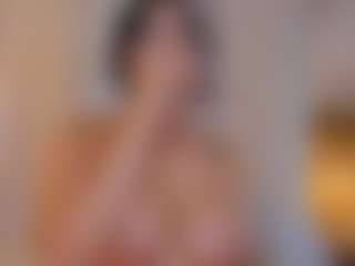 Live cam show with Natashahartaman - Gamer MILF on Camsoda