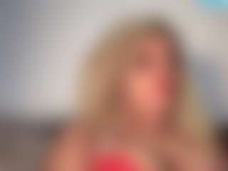 Live cam show with Brithneysquirt01 - Blonde Hair on https://playwithruby.com