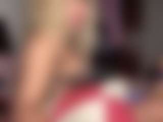 Brithneysquirt01's Live Sex Cam Show