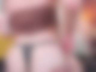 Live cam show with amberdiamont - Colombia on crypto-cams