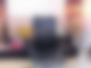 Spettacolo in cam dal vivo con amberdiamont - Average su Camsoda