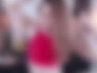 Live cam show with amberdiamont - Teen (18+) on Camming Site