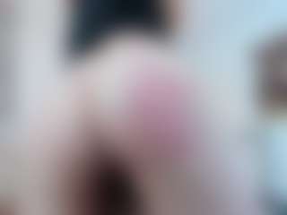 Live cam show with amberdiamont - Red Hair on sexylive.show