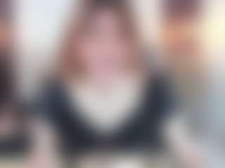 Live cam show with amberdiamont - Brown Hair on AdultVida.com