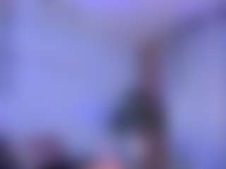Live cam show with amberdiamont - Ejaculation on Camsoda