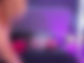 Live cam show with amberdiamont - Average on Soda Cam
