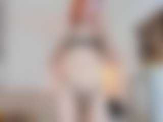 Live cam show with amberdiamont - Spank on Camsoda