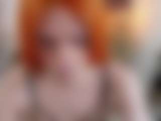 Live cam show with amberdiamont - Orgasm on Camsoda