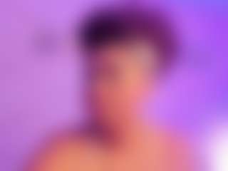 Live cam show with Pamela-West - Ride Torso on SxyPornLive