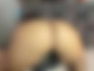 Pamela-West's Live Sex Cam Show