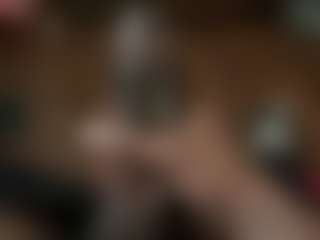 Show de cam en direct de DT and DeliciousCharm