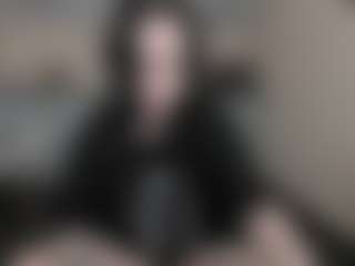 Live cam show with Medusa Gorgona - Average on Cam Slut