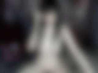 Live cam show with Medusa Gorgona - Solo on livesuperchat.net