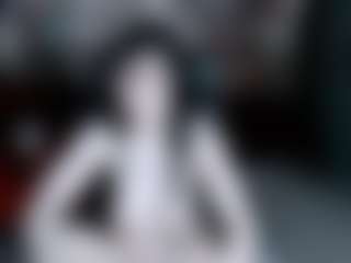 Live cam show with Medusa Gorgona - Facial Piercings on CamClone