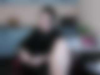 Live cam show with Medusa Gorgona - Average on WildCum