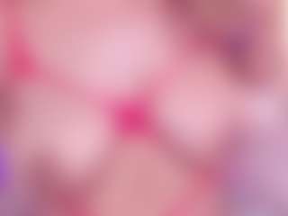 Live cam show with annyy-taylor - Raven Hair on Mixed Magazine Live