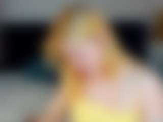 Live cam show with Esme-Runn - Playdildo on CamSodaAdn