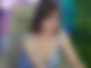 JennyyLuv's Live Sex Cam Show