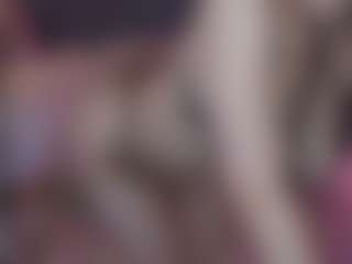 JennyyLuv's Live Sex Cam Show