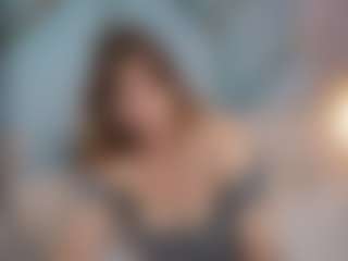 Live cam show with JennyyLuv - Facial Piercings on sexylive.show
