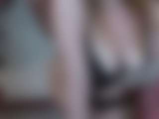JennyyLuv's Live Sex Cam Show