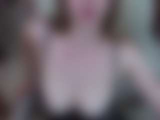 JennyyLuv's Live Sex Cam Show