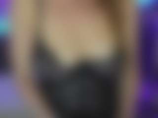 JennyyLuv's Live Sex Cam Show