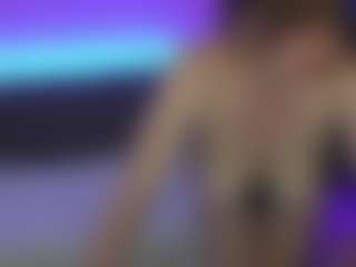 JennyyLuv's Live Sex Cam Show