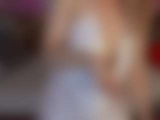 JennyyLuv's Live Sex Cam Show