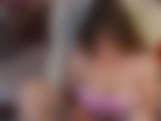 Live cam show with JennyyLuv - Brown Hair on Camsoda