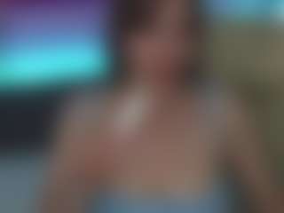 JennyyLuv's Live Sex Cam Show