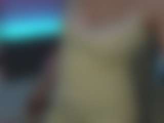 JennyyLuv's Live Sex Cam Show
