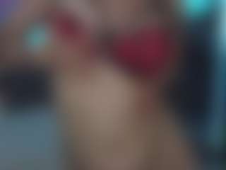 JennyyLuv's Live Sex Cam Show