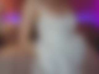 JennyyLuv's Live Sex Cam Show