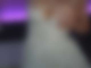 Live cam show with JennyyLuv - Solo on Fling VIP Chat