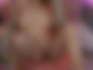 JennyyLuv's Live Sex Cam Show