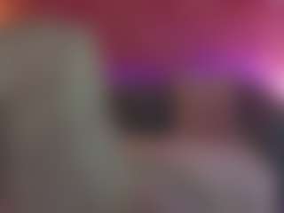 JennyyLuv's Live Sex Cam Show