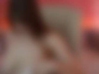 JennyyLuv's Live Sex Cam Show