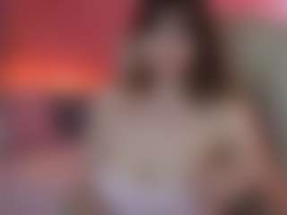 Live cam show with JennyyLuv - Big Tits Brown Hair on Hubzter Live