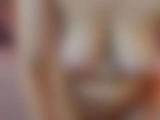 JennyyLuv's Live Sex Cam Show