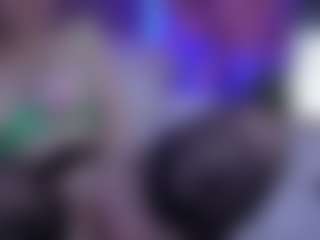 Live cam show with JennyyLuv - Brown Hair on CamClone