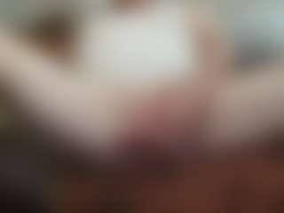 Live cam show with hoggbody - Grandpa on Sweet Sext