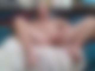Live cam show with hoggbody - Asshole on Soda Cam