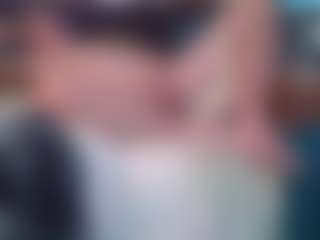 Live cam show with hoggbody - Blowjob on Soda Cam