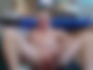 Live cam show with hoggbody - Silver Fox on nudelive.tv