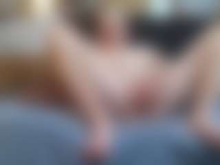 Live cam show with hoggbody - Blowjob on WildCum