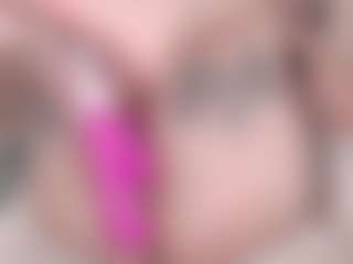 Live cam show with Yuriko-May - Butt Plug on Camsoda